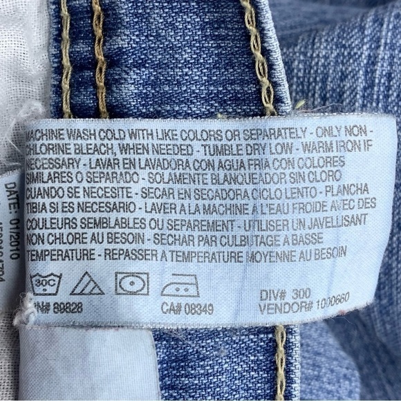 Size 6 Gloria Vanderbilt Blue Denim Tapered Leg Jeans Stretch Small - Picture 9 of 9